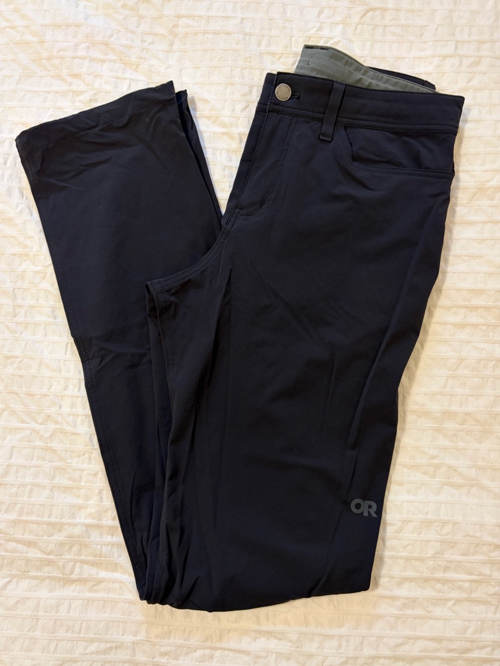 OUTDOOR RESEARCH- men’s size 30/36 Ferrosi Transit Pants.